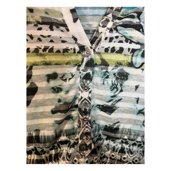 A Laura Petite top in size large - Picture 3 of 9